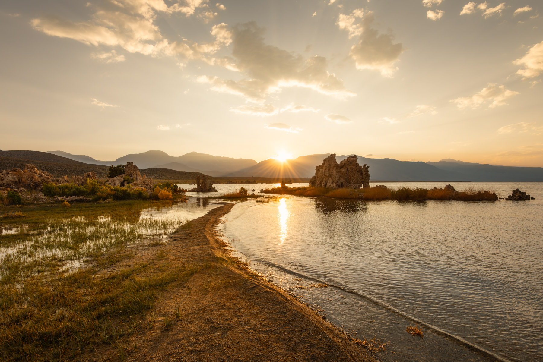 Sunset at Mono Lake in the Eastern Sierra Mountains of California